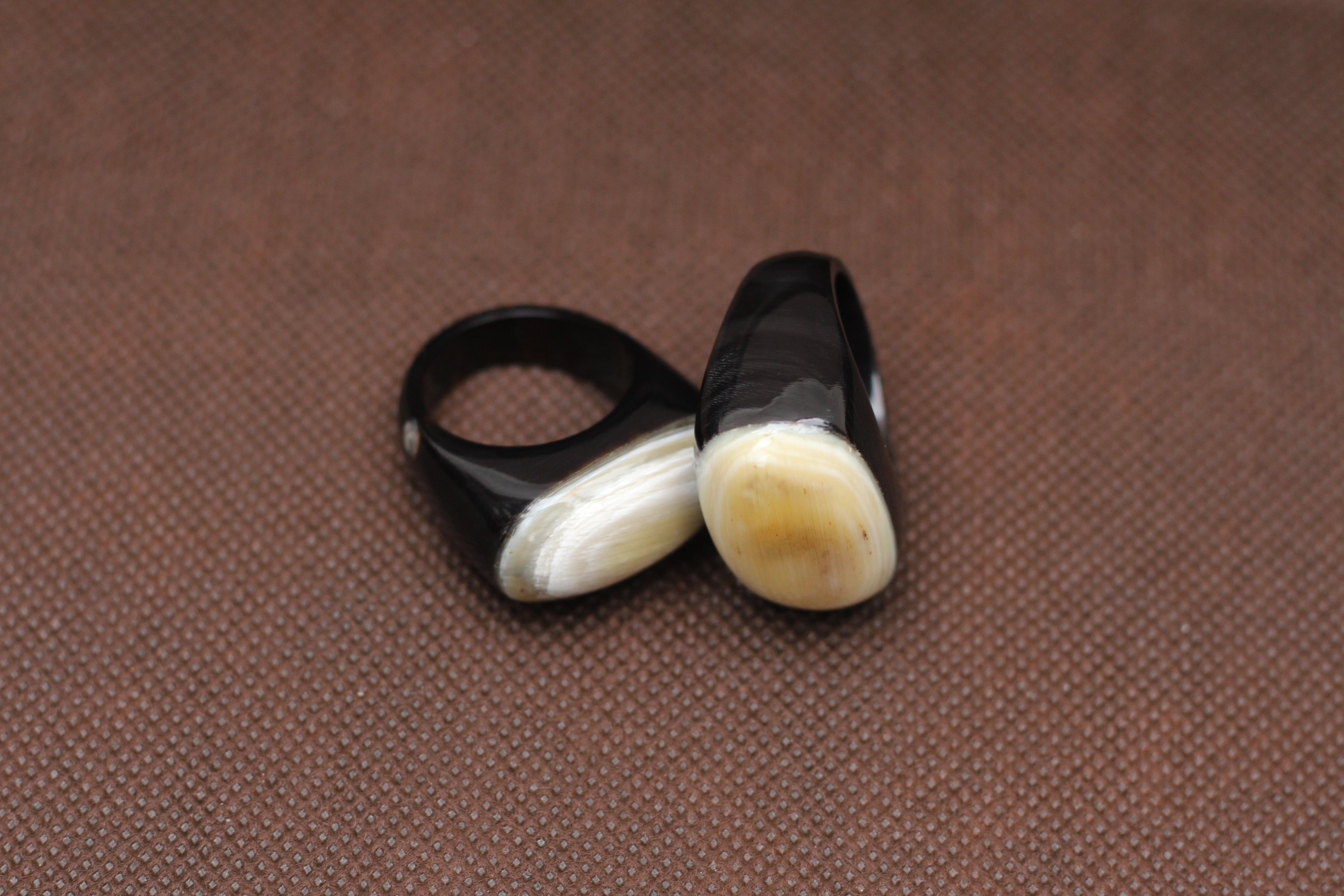 Oval Cream/Brown Horn Cocktail Ring